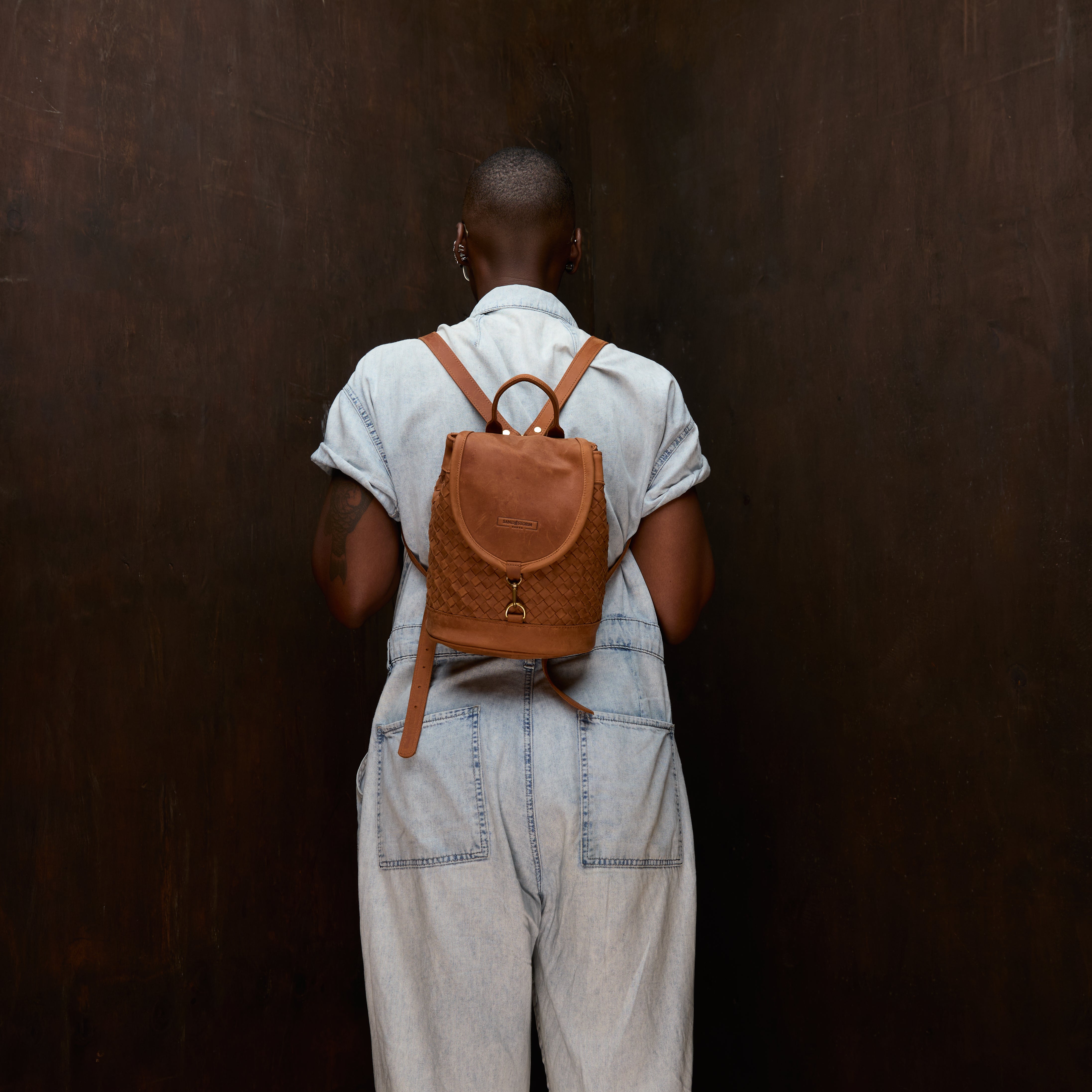 Pull-up Leather Cecilia Backpack (Woven)